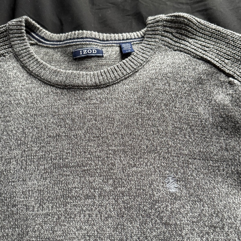 IZOD Charcoal Crewneck Men's Sweater